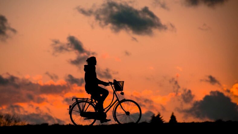 silhouette, bike, fitness, woman, sporty, healthy, cycling, bicycle ride, bike, bike, bike, bike, bike, fitness, fitness, fitness, healthy, healthy, cycling, cycling, cycling